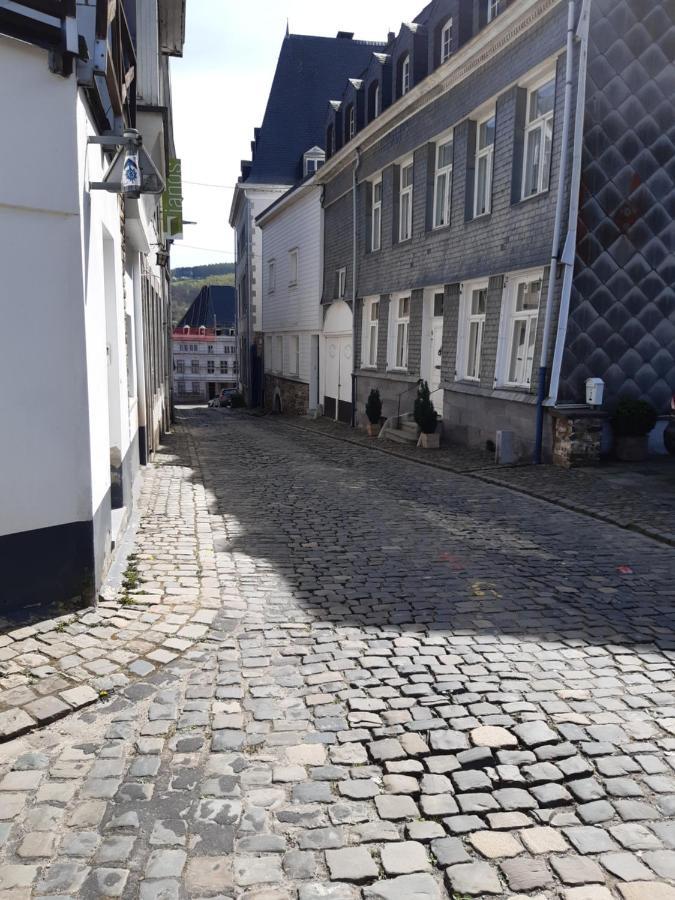Le Chaumont Apartment Stavelot Exterior photo
